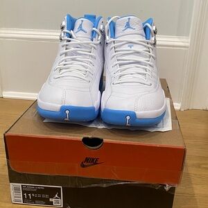 Jordan Sneakers White and Blue